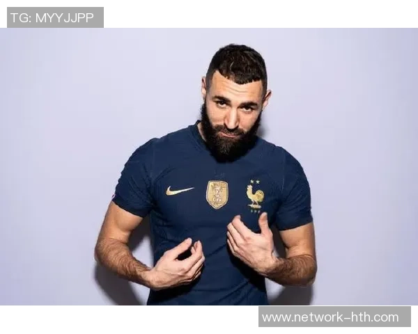 本泽马：从足坛巨星到传奇教练的蜕变之路与未来展望